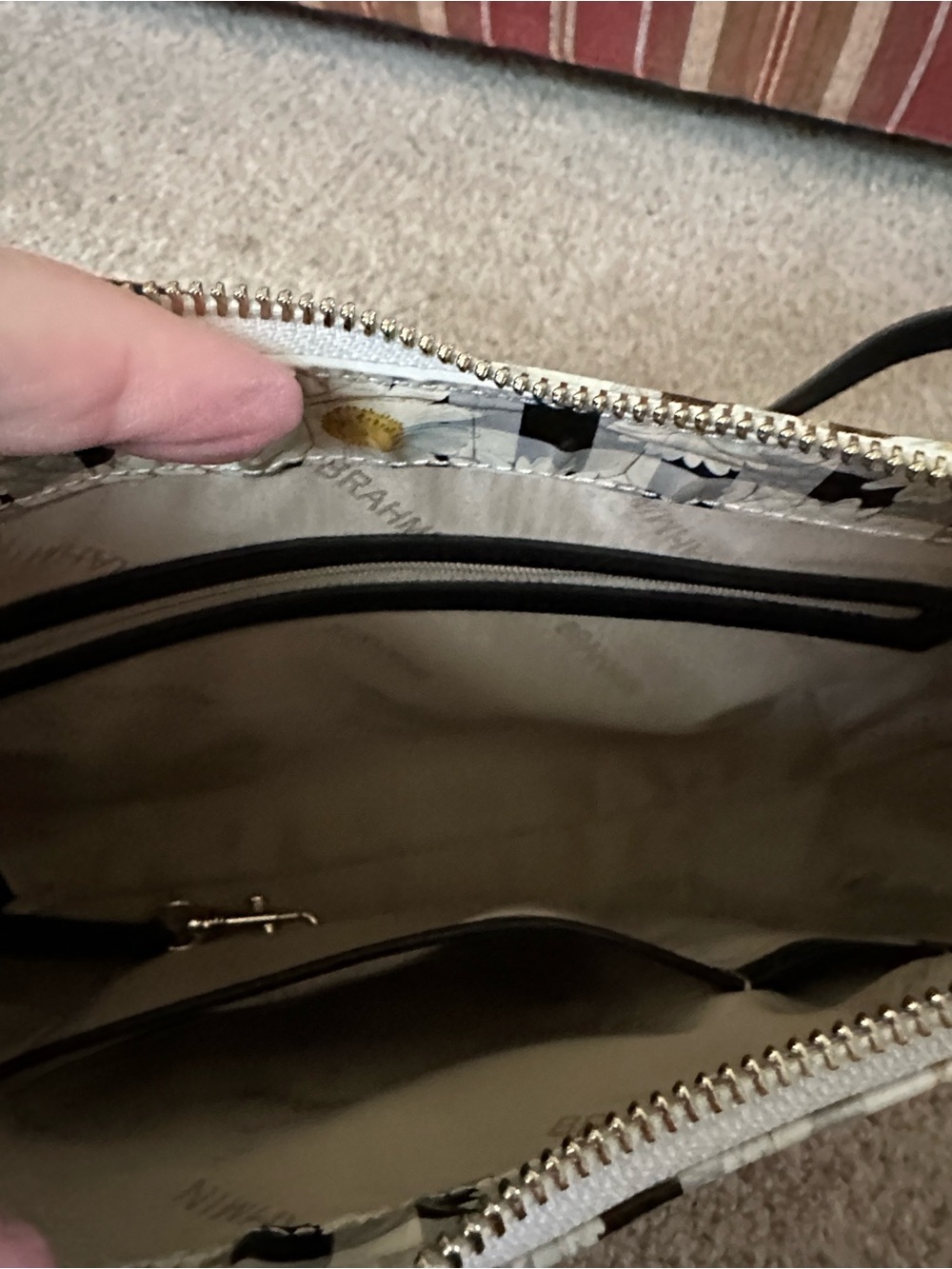 Brahmin crossbody Shanya multi petaline print. - Picture 6 of 7